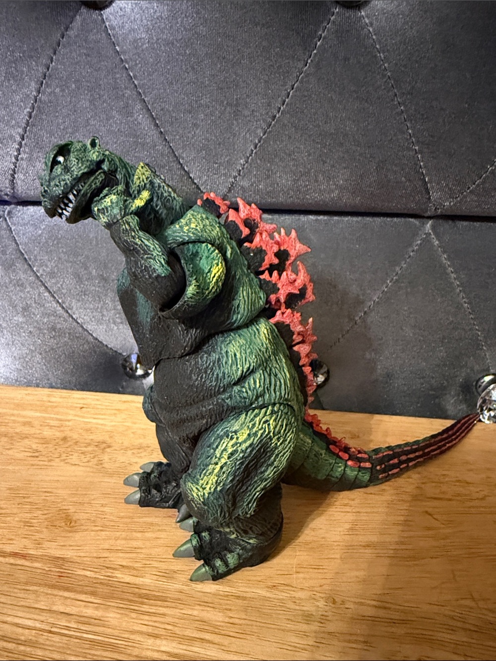 Green and Red Reptile Figurine for Reptile Decor Neca 2014